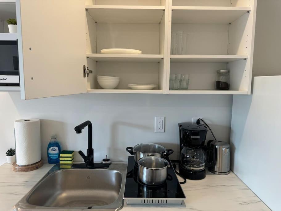 Cozy With Kitchenette - 9 *