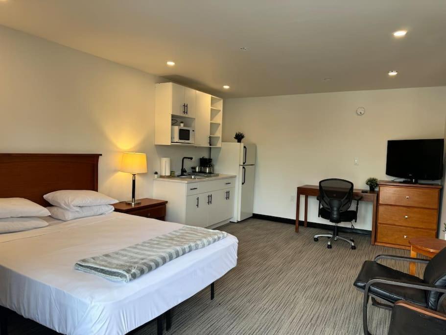 Apartment Cozy With Kitchenette - 9 *
